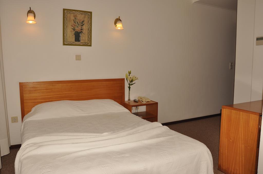 Residencial D. Joao III Hotel Ponta Delgada  Bilik gambar